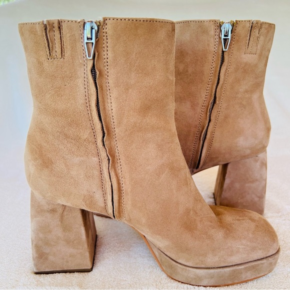 70’s Style DOLCE VITA TAN SUEDE CHUNKY HEEL PLATFORM FITTED ANKLE BOOTS SIZE 9 - Picture 4 of 11